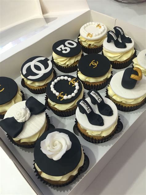 chanel taarten cupcake|luxury chanel cake ideas.